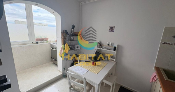 Apartament 3 camere mobilat si utilat - Tei