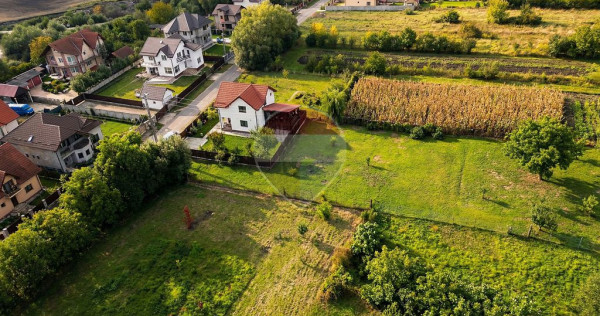 Comision 0 %! Teren intravilan de v&acirc;nzare, central, S&acirc;npetru!