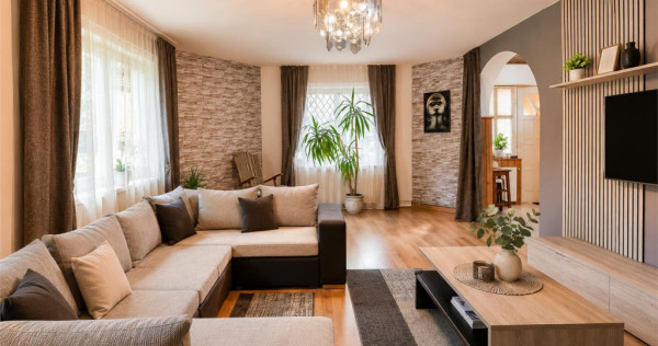 Proprietate premiata Casa Anului, cu placheta oficiala, Cova