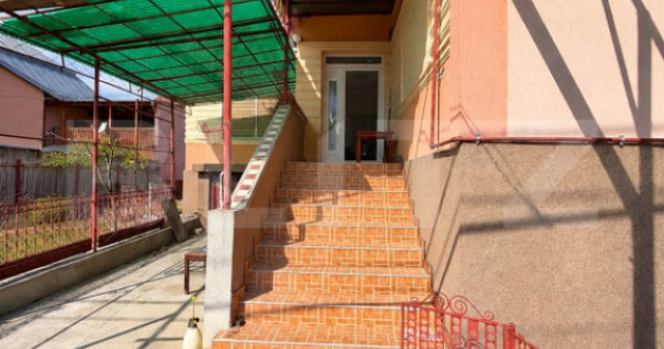 Casa 4 camere, 112 mp, zona Turda Noua