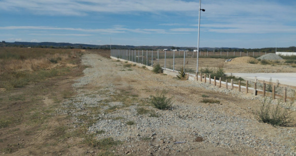 Teren intravilan 6700 mp, oportunitate investitie, Isalnita