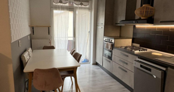 Apartament cu 3 camere 70 mp in Floresti zona Tineretului