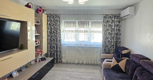 Vand apartament cu 3 camere decomandat Deva GARAJ si BOXA, I. Traian