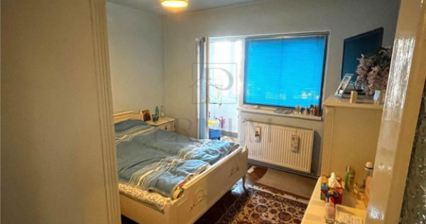 LIPOVEI - ETAJ 1 - 4 CAMERE - 3 BALCOANE - CENTRALA PROPRIE
