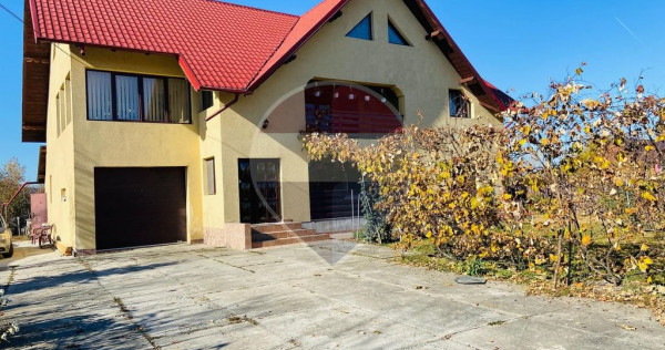 Casa de vanzare in Mitocul Dragomirnei - 2 km de Manastirea Dragomirna