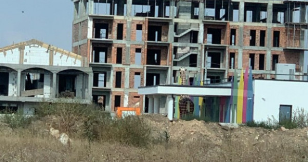 Teren intravilan zona noua Gradinita
