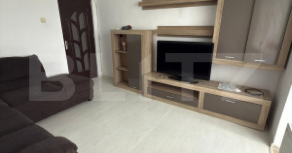 Apartament cu 2 camere, 38 mp, zona Vest