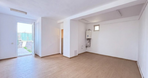 Birou la casa, 20 mp, parcare, zona Ambient, aproape de Aero