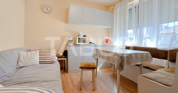 Apartament de vanzare 2 camere 48mp mobilat utilat zona Miha