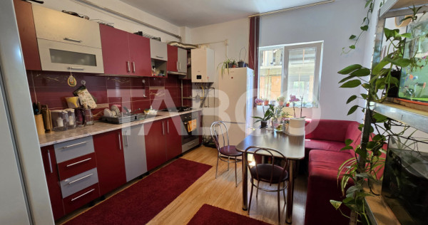 Apartament decomandat de vanzare 2 camere 64 mpu balcon Seli