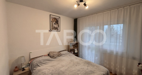 Apartament 3 camere decomandat de vanzare etaj 2 Valea Au