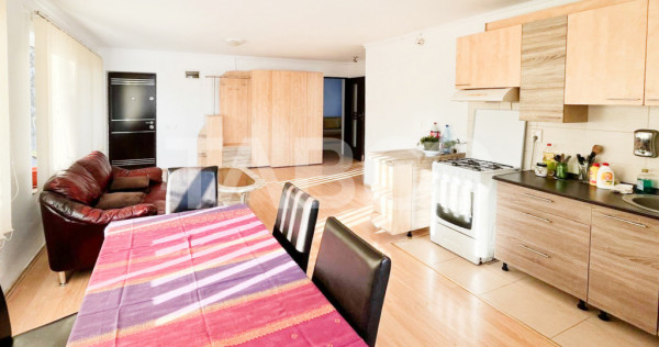 Apartament cu 3 camere cu parcare de vanzare cartierul Buna