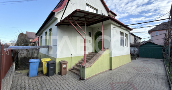 Casa individuala cu 4 camere teren 578 mp zona Mihai Viteazu