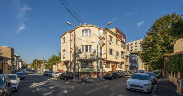 Zona C Calarrasilor ,apartament &icirc;n imobil interbelic