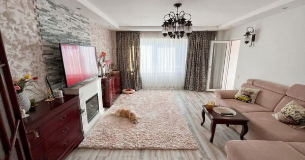 3 Camere | Centrală Proprie | Parcare | Decomandat
