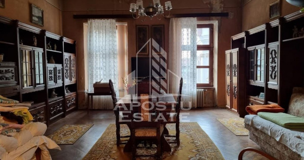 Apartament cu 4 camere de inchiriat, Ultraentral, Timisoara