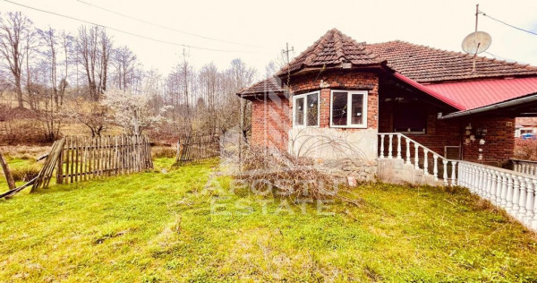 Casa cu potential amenajare pescarie- Zona Varfurile