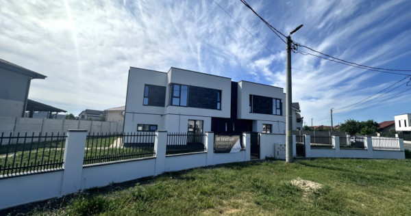Comision 0% Duplex modern cu perete dublu si teren generos |
