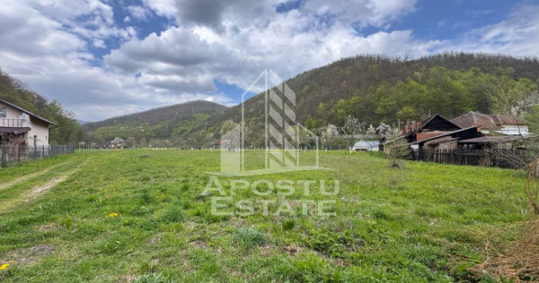 Teren intravilan, 1000 -1500mp, parcela de colt, in sat Gros Hunedoara