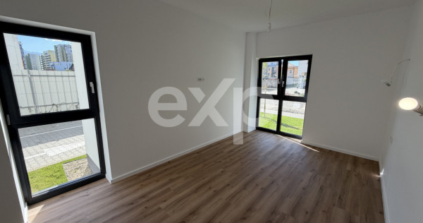 Apartament 3 camere 2 bai ,decomandat, parter, tractorul nou