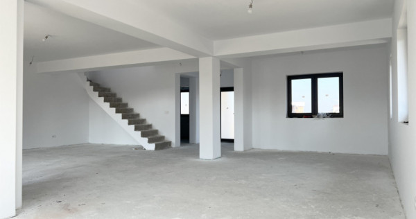 Casa Individuala, 165mp utili, 710mp teren, 4 camere, nou -
