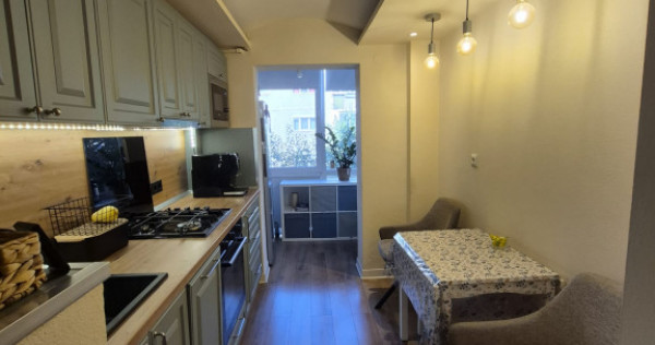 Apartament 3 camere decomandat | Etaj 2 | Lipovei.
