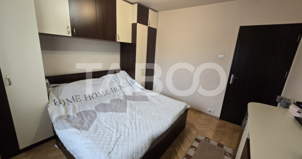 Apartament de vanzare 2 camere la etaj intermediar in zona S