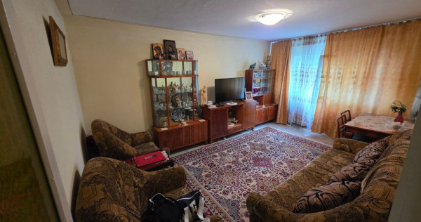 Apartament 2 camere zona Km 4-5