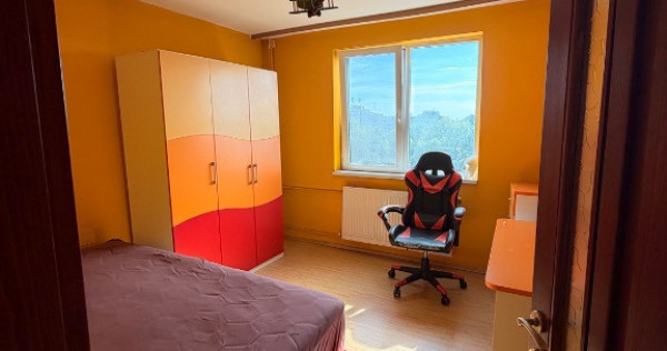 Inchiriez apartament 3 camere Corneliu Coposu