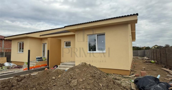 Duplex modern pe parter, cu toate utilit#259;#539;ile &ndash; Mo#5