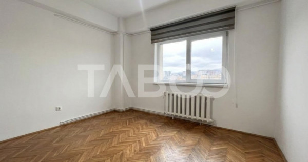 Apartament de vanzare cu 4 camere decomandate in Marasti lan