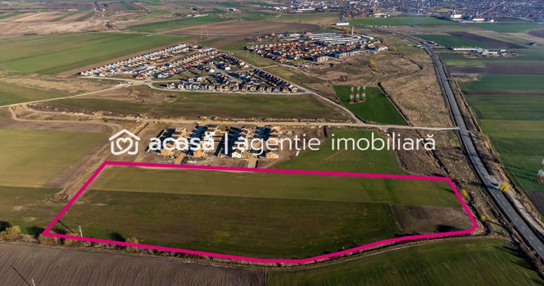 Teren de case lipit de Cartierul Westfield