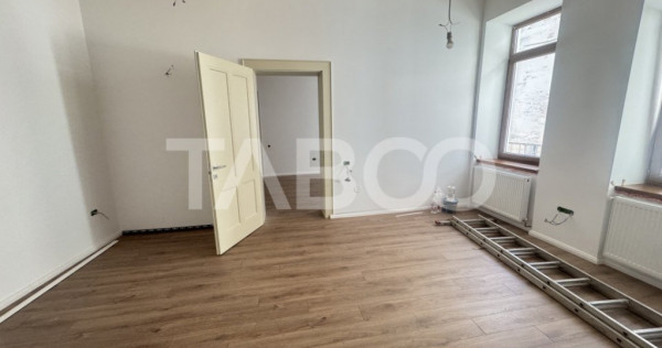 Apartament cu 3 camere 65 mpu etaj 1 Centrul Istoric-Balcesc