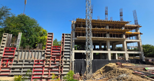 ADAMANT ECLYPSE | 2 camere 67.7mp | CUG - Iasi