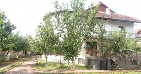 Casa de locuit sau pentru pensiune Deva, 22 Decembrie, SC: 750 mp