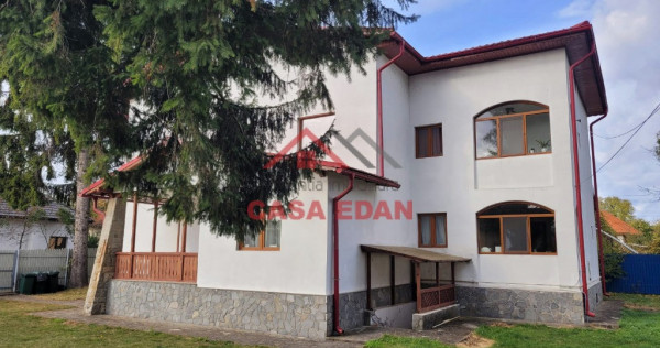 ●Casa in Breaza,ultracentral,8 cam,8 bai,teren 922m,209.000e