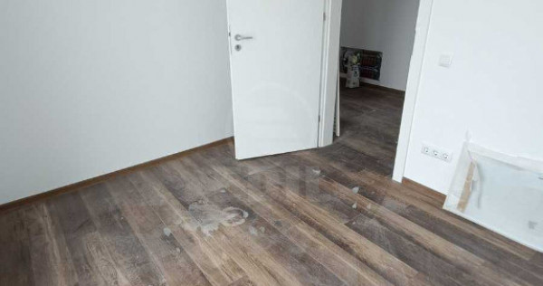 Casa individuala cu 4 camere, semifinisat, cu panouri solare