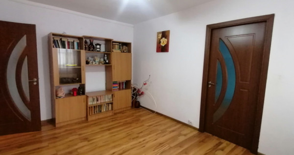 Apartament 2 camere, nedecomandat, renovat, Bariera Bucureș