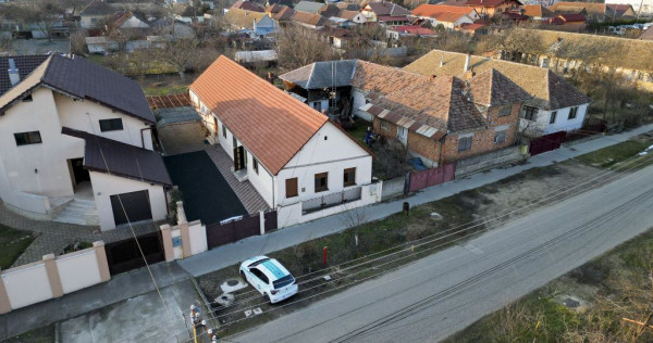 Casă cu 5 camere în Vladimirescu