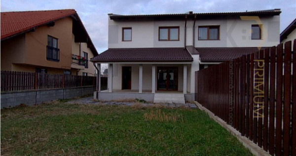 Duplex - zona excelenta - toate utilitatile - terasa mare -