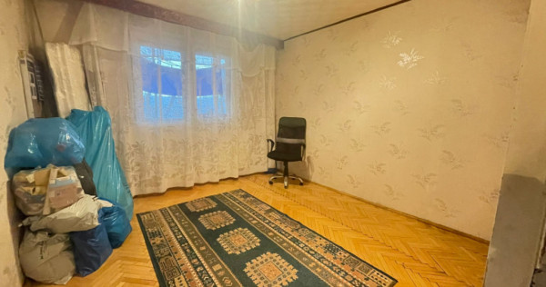 Apartament 3 camere decomandat-etaj 2-bloc fara risc-Tataras