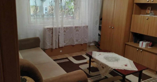 Apartament 2 camere decomandat zona Astra/Cal.Bucuresti.