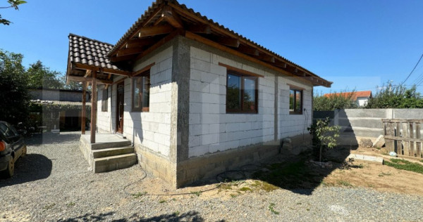 Casa individuala, 3 camere, zona Centrala