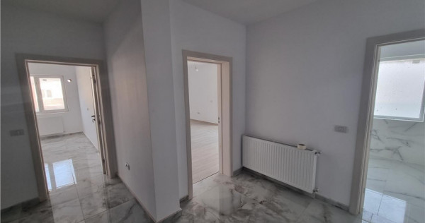 Apartament spatios de 2.5 camere , zona Sanpetru