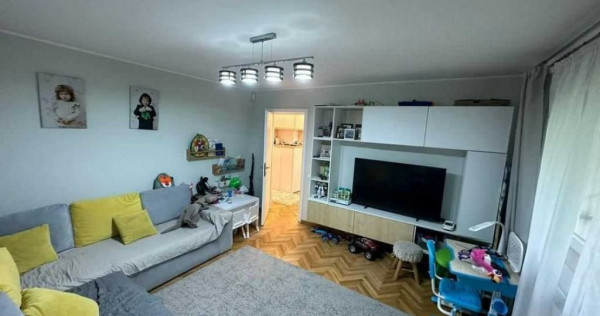 Apartament 3 camere in Grigorescu zona Bucura