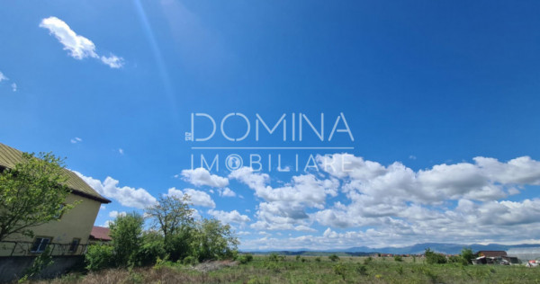 Loturi teren intravilan, situate &icirc;n cartier Preajba