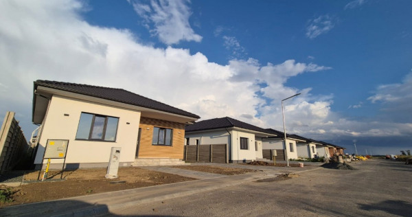 Vila NOUA individuala, 3 si 4 camere in Via Carmina, Arad, comision 0