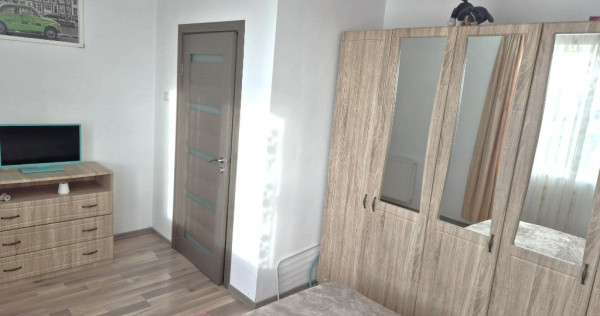 Apartament NOU 2 cam Vivalia cu loc parcare si boxa, Arad (comision 0)