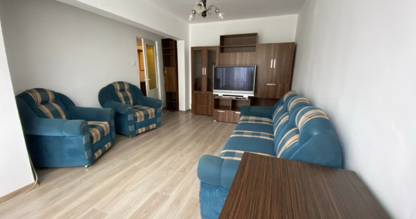 Apartament 3 camere, 2 bai, 2 balcoane decomandat Calea Cisnadiei