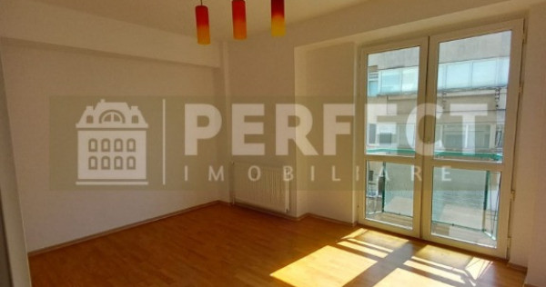 Apartament 3 camere, et 4/4, Ultracentral - 73000 euro